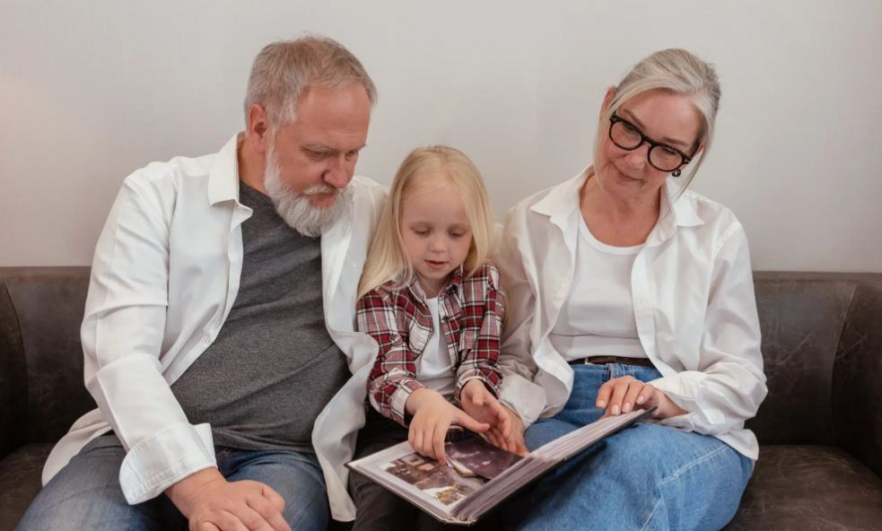 5 Important Questions to Ask Your Assisted Living Community 5 Important Questions to Ask Your Assisted Living Community
