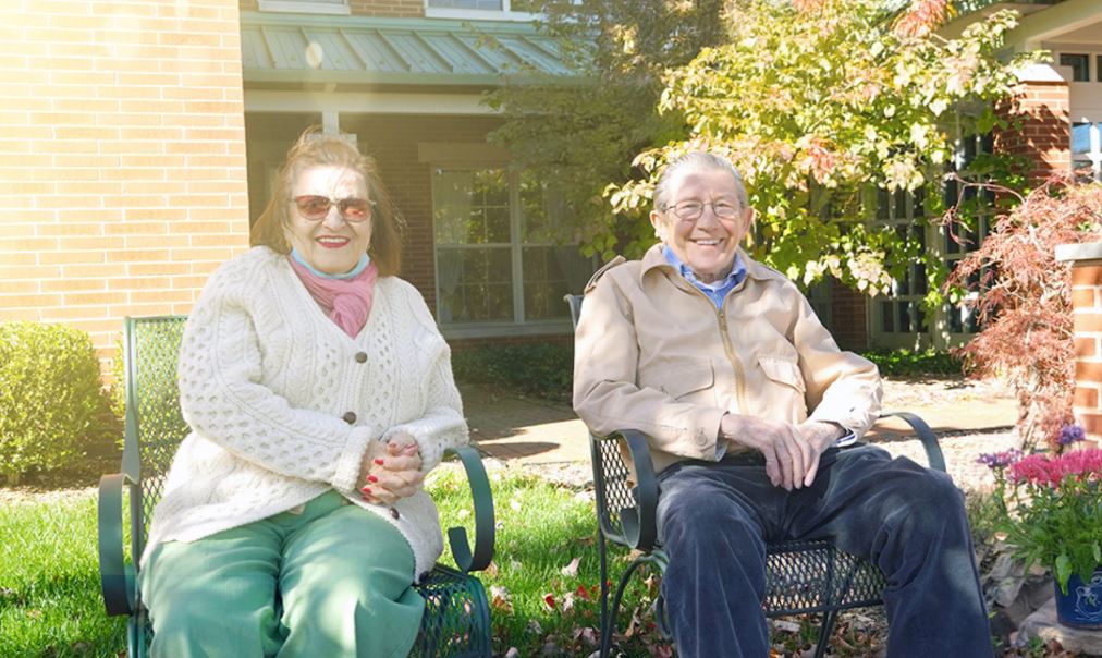 Spring Forward: Helping Seniors Adjust to Daylight Savings Time